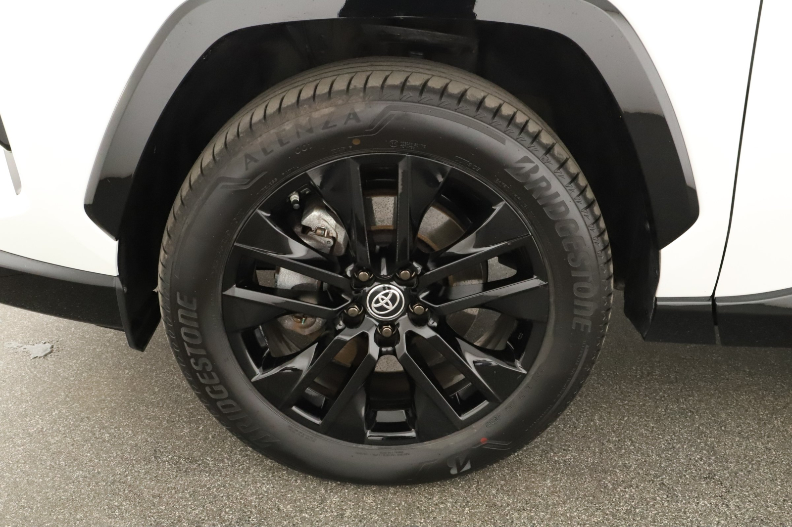 Toyota RAV 4 - 2024