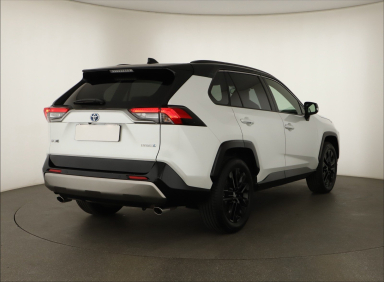 Toyota RAV 4 - 2024