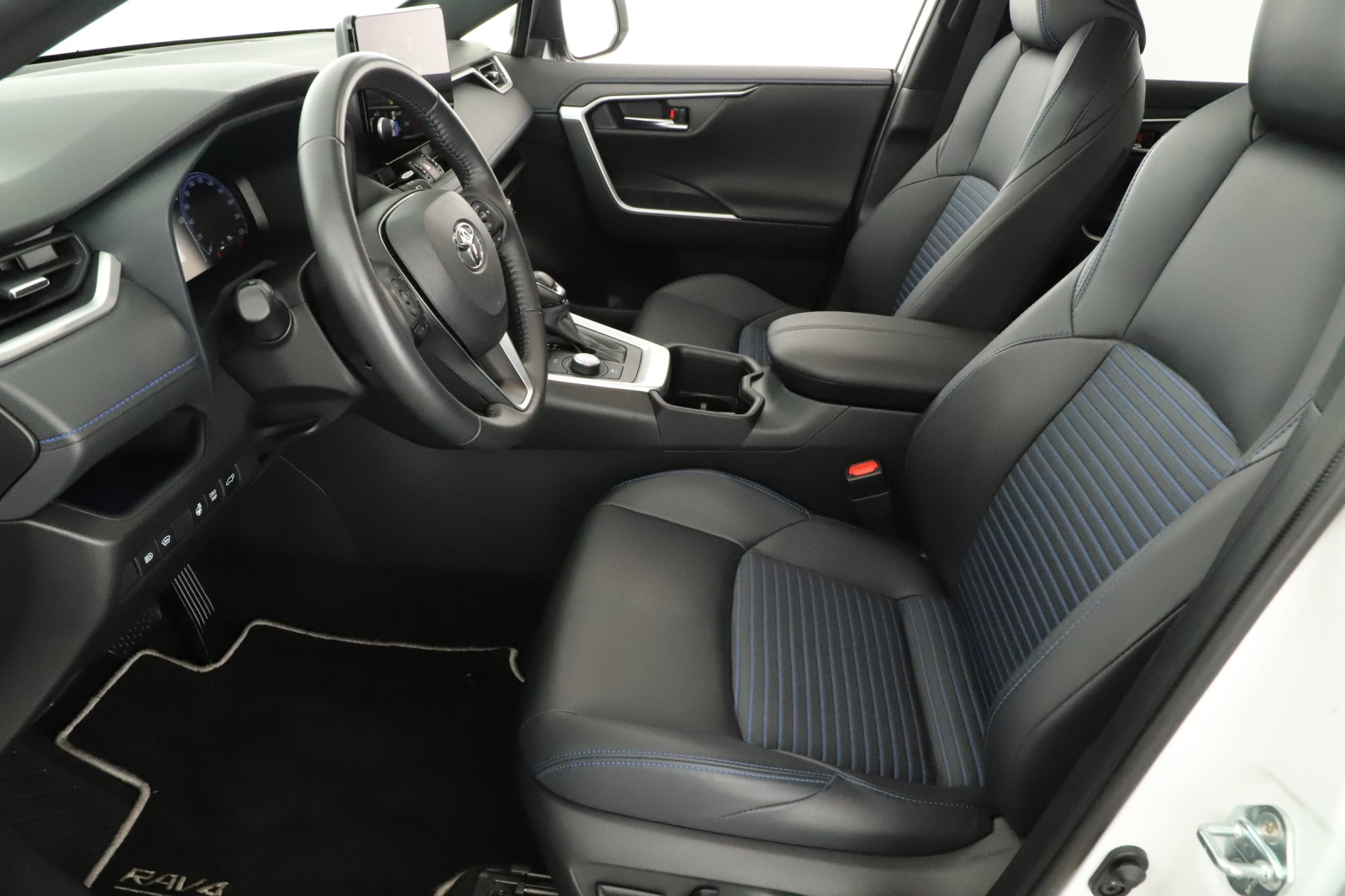 Toyota RAV 4 - 2024