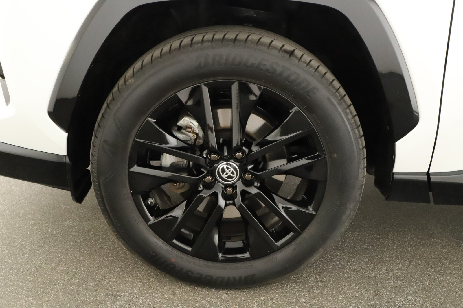 Toyota RAV 4 - 2024