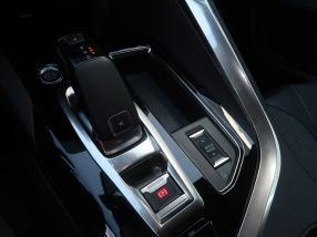 Peugeot 3008 - 2021