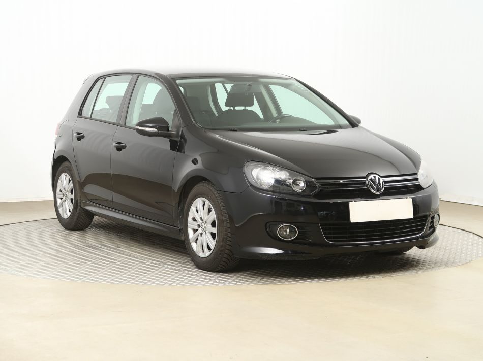 Volkswagen Golf - 2010