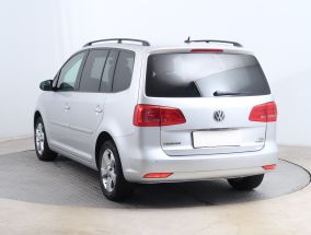 Volkswagen Touran - 2013