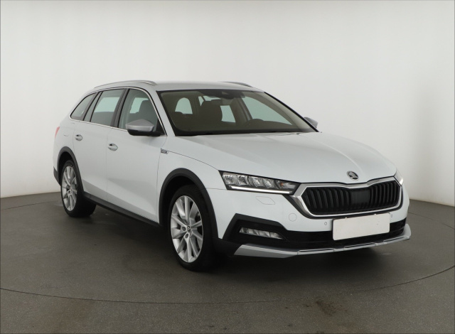 Škoda Octavia Scout 2021