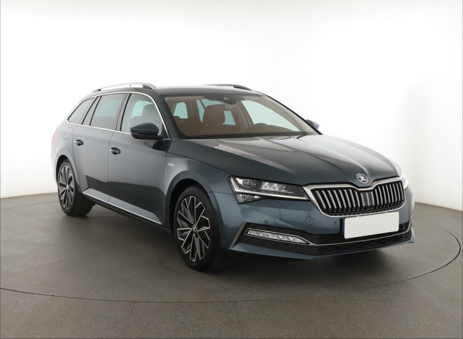 Skoda Superb - 2021