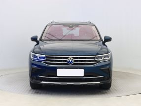 Volkswagen Tiguan - 2021