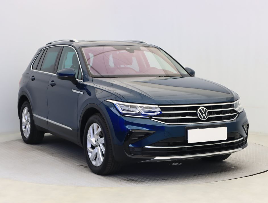 Volkswagen Tiguan - 2021