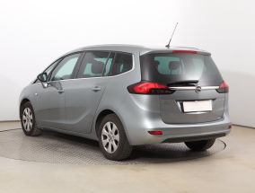Opel Zafira - 2015