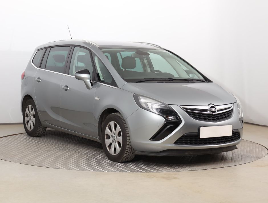 Opel Zafira - 2015