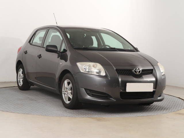 Toyota Auris 2009