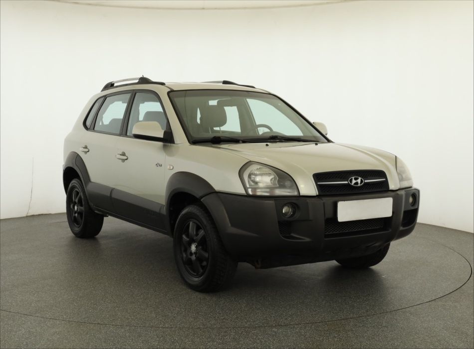 Hyundai Tucson - 2004