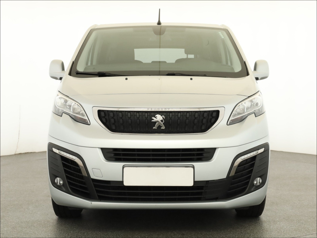Peugeot Traveller