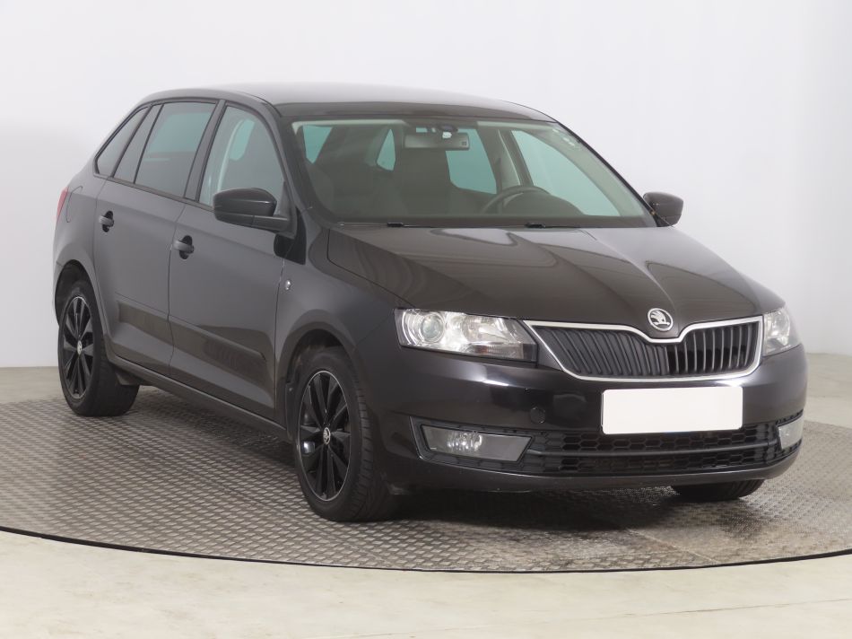 Skoda Rapid Spaceback - 2015