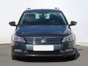 Volkswagen Passat - 2012