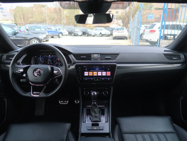 Škoda Superb - 2020