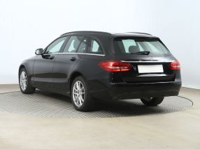 Mercedes-Benz C - 2015