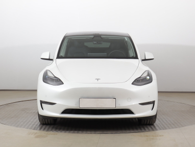 Tesla Model Y - 2022
