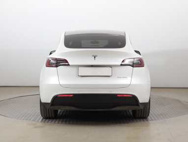 Tesla Model Y - 2022