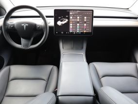 Tesla Model Y - 2022