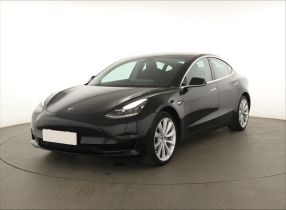 Tesla Model 3 - 2019