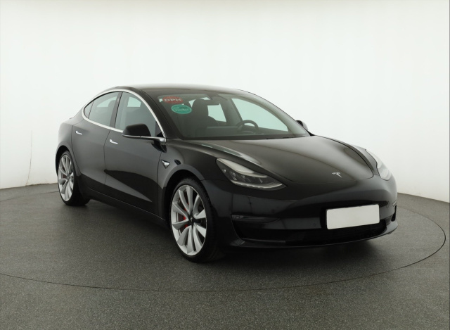 Tesla Model 3 2019