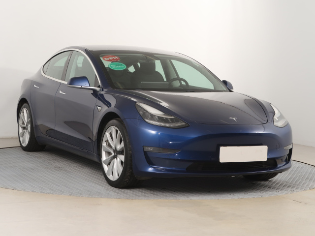 Tesla Model 3 2019
