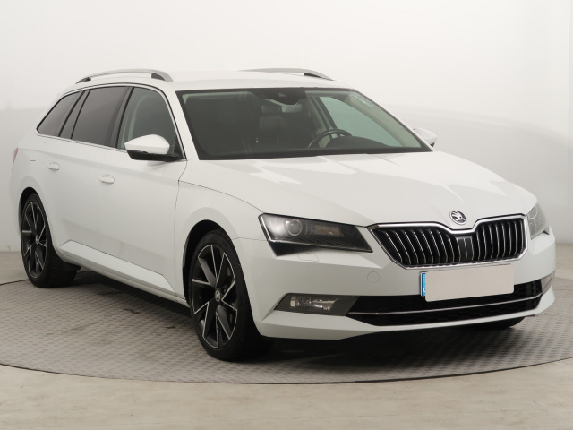 Škoda Superb, 2016