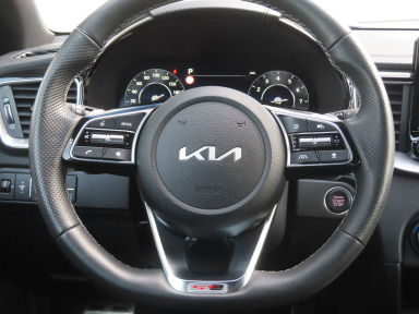 Kia XCeed - 2023