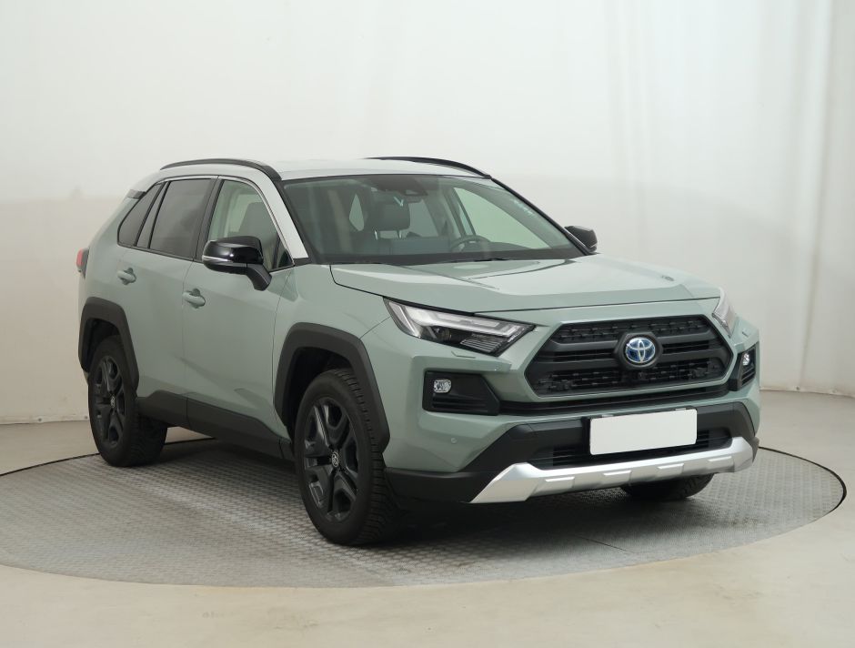Toyota RAV 4 - 2024