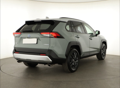 Toyota RAV 4 - 2024