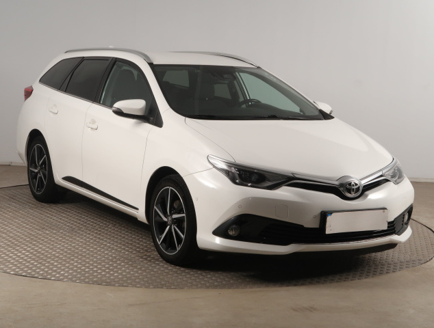 Toyota Auris 2017