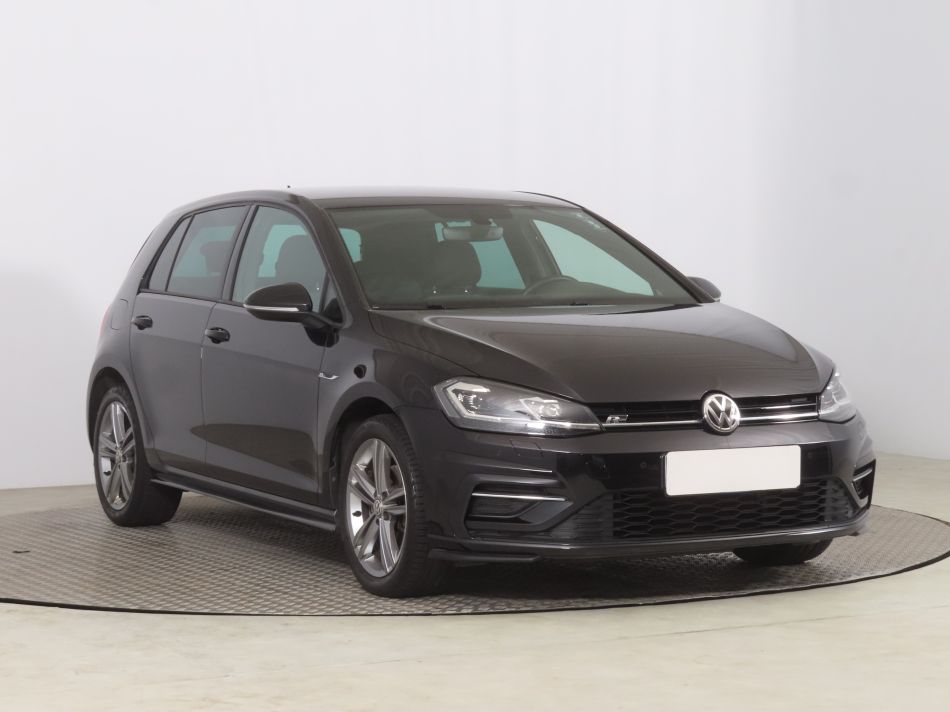Volkswagen Golf - 2017