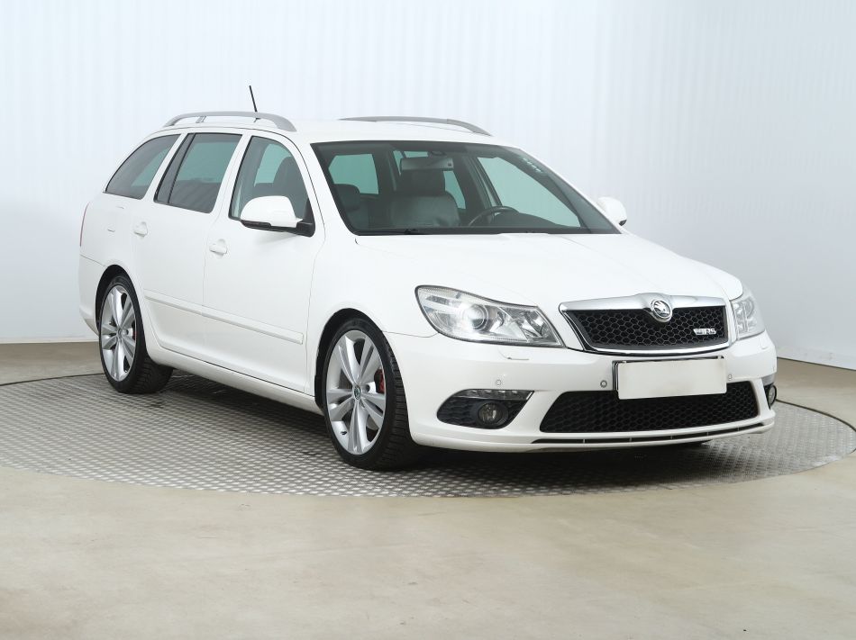 Skoda Octavia - 2011