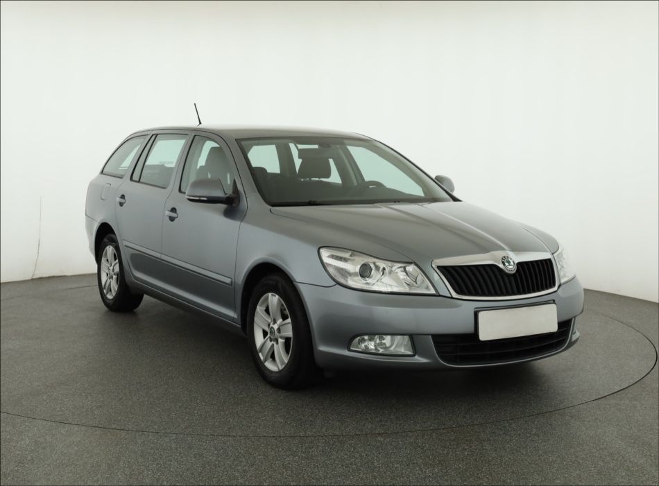 Skoda Octavia - 2012