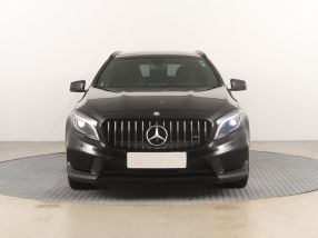 Mercedes-Benz GLA - 2014