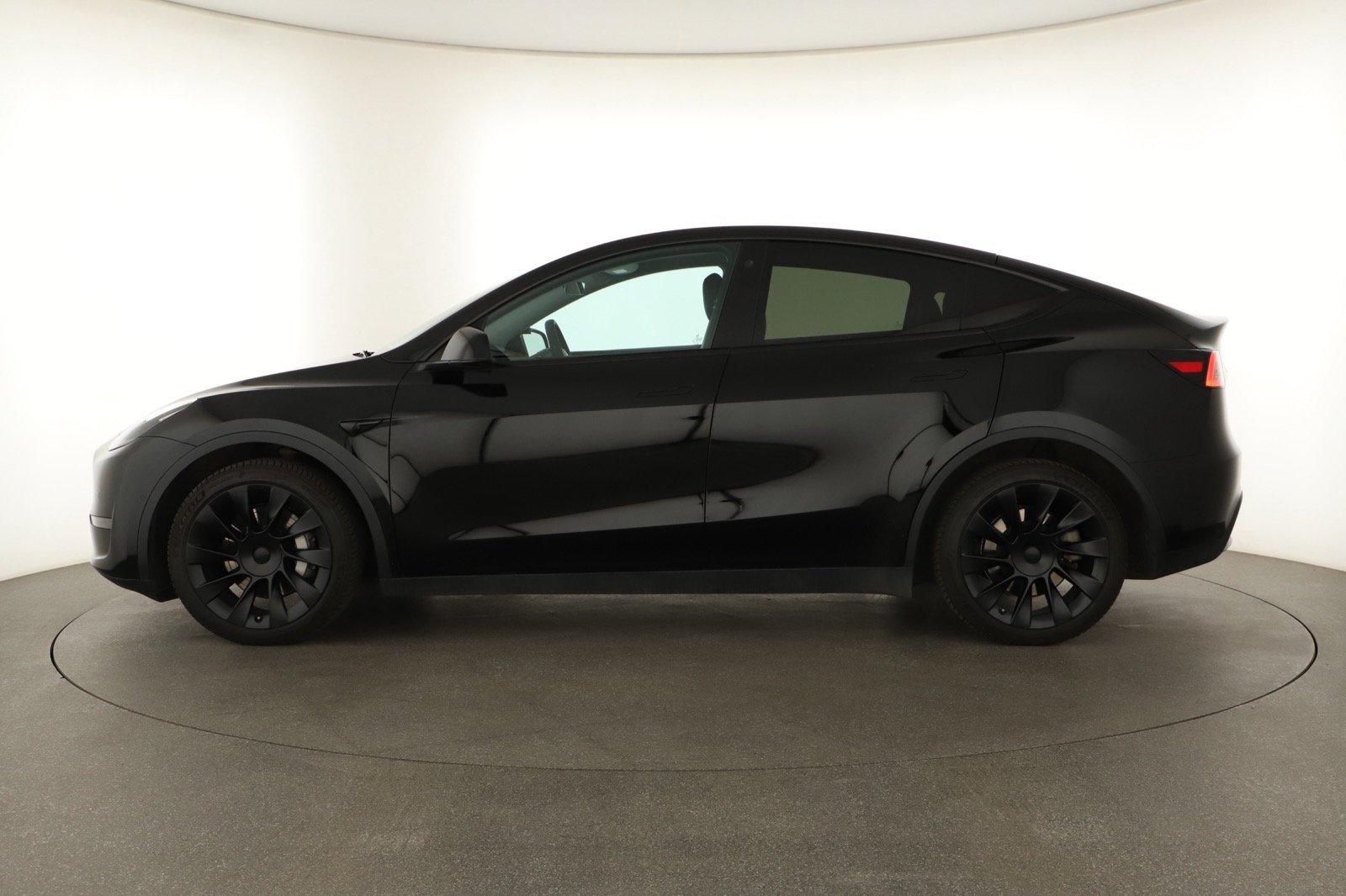 Tesla Model Y - 2022