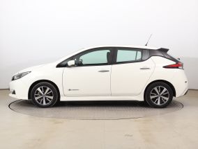Nissan Leaf - 2021