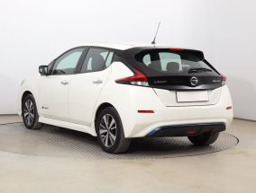 Nissan Leaf - 2021