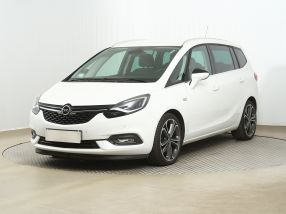 Opel Zafira - 2019