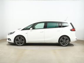 Opel Zafira - 2019