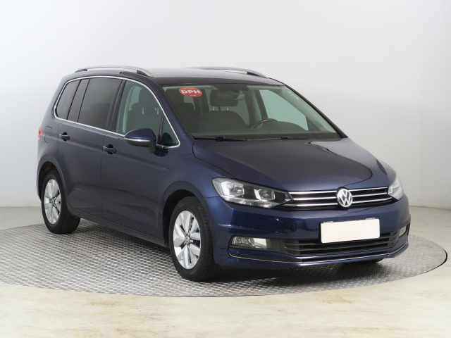 Volkswagen Touran 2015