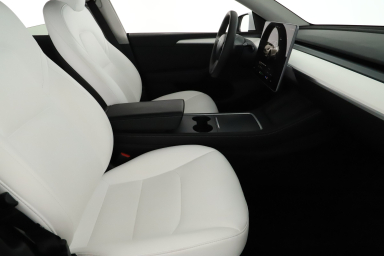 Tesla Model Y - 2022
