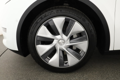 Tesla Model Y - 2022