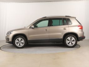 Volkswagen Tiguan - 2013