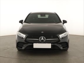 Mercedes-Benz A - 2021