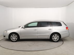 Volkswagen Passat - 2007