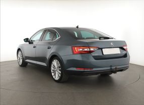 Skoda Superb - 2016