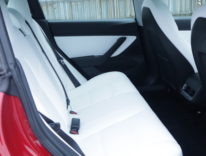 Tesla Model 3, 2019