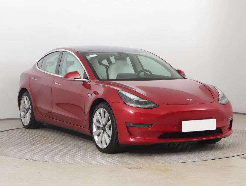 Tesla Model 3, 2019