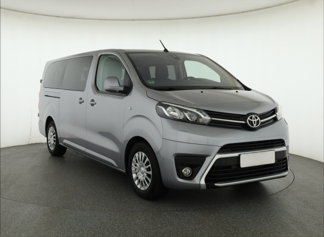 Toyota Proace Verso 2022